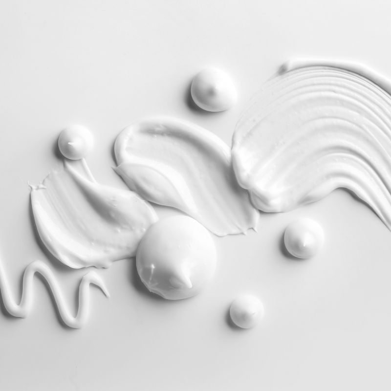 Revolutionary Cream with 5 Types of Hyaluronic Acid, Vitamin C, and Hexapeptide