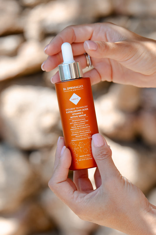 5 Hyaluronic Acids + Vitamin C Gift Box