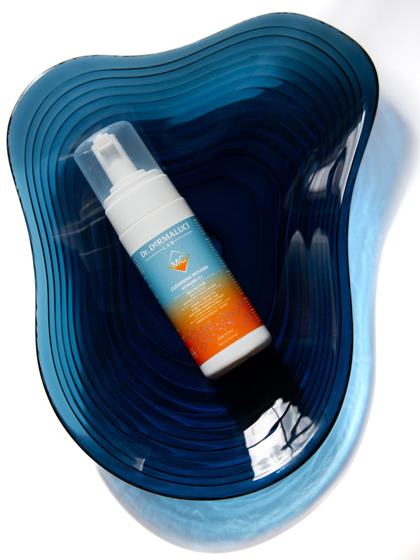 Vitamin C + Hyaluron-Reinigungsschaum