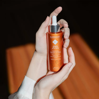 Sérum Facial con Vitamina C Protegida, Ácido Ferúlico y Ácido Hialurónico de Alto y Bajo Peso Molecular